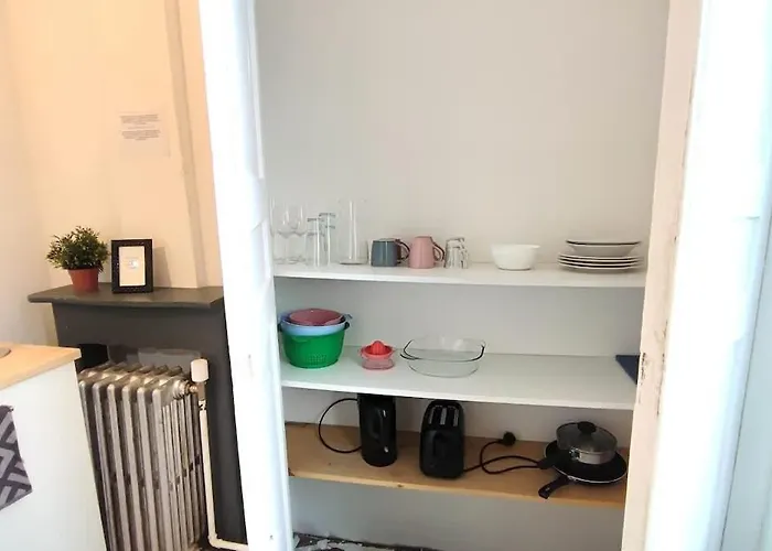 Le Vaillant Moderne Wifi Värdshus